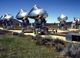 Cientistas Detectam Sinais Extraterrestres em Galáxia Distante